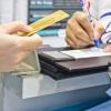 Hogyan kell helyesen kiszámítani a hitelkártyán felhalmozott kamatot a Sberbankban és más szervezeteknél Hitelkártya mennyit kell fizetni havonta